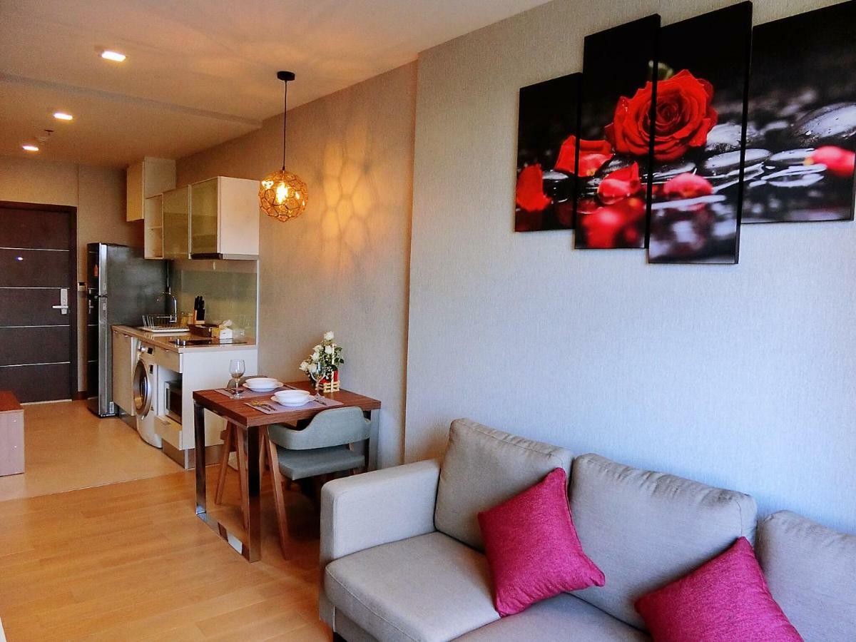 The Astra Suites Chiang Mai Exterior foto